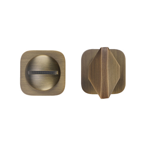 Rosso Mini Squircle Turn and Release